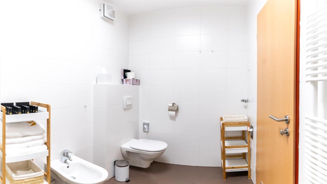 Bella Mura Blue Apartment Moravske Toplice Bagian luar foto
